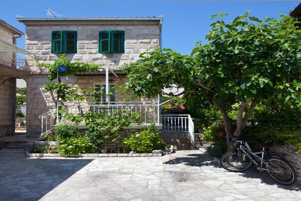Casa Varos Supetar Extérieur photo